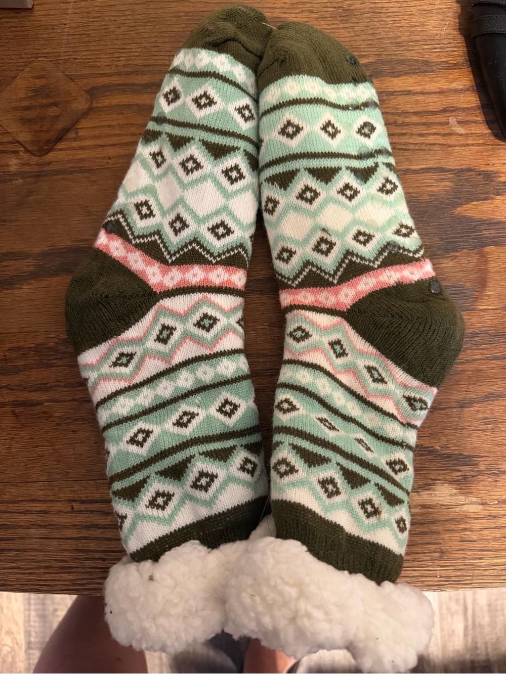Cozy Fleece-Lined Slipper Socks - Green & Mint Pattern